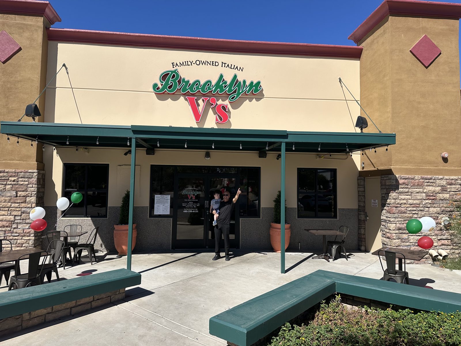 The Brooklyn V's Pizza storefront in Mesa